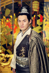 组图：《倾世皇妃》严宽似双面人 表现获认可