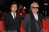 幻灯图集：《毛毛虫》首映 若松孝二携男主角亮相