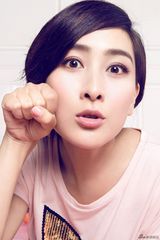 组图：马苏大玩表情九宫格 萌主展现丰富内心