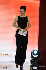 组图：上海电影节亚洲新人奖揭晓 新裤子乐队主唱获最佳导演