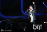 组图：朴宰范等参加HIPHOP音乐节引爆火热现场