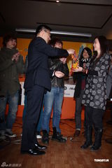 高清组图：张悬将参加国际唱片展唱响巴黎