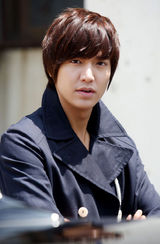 高清组图：李敏镐140张帅图集锦 《猎人》将大结局