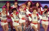 幻灯图：19届首尔歌曲大奖颁奖礼 少女时代成大赢家