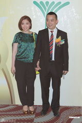 组图：香港青年联会庆典举行 吴小莉霍启刚捧场