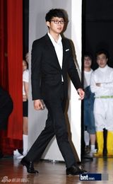 组图：JYJ出席核安保首脑会议宣传大使委托仪式