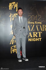 组图：刘嘉玲暂无宝贝计划 称华仔与小龙女有缘