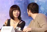 高清图：韩星裴斗娜被曝与吉姆-斯特吉斯交往