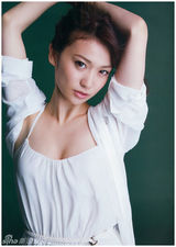 组图：AKB48美乳深沟照集合 前田敦子大胆全裸