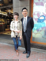 黄宗泽自曝被百人围攻乱摸 否认搭胡杏儿好友