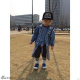 组图：韩国丑萌小正太再曝萌图 小眼咪咪喜感足