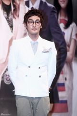 高清组图：安七炫新剧《完美结局》制作发布会