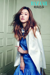 高清组图：全智贤拍时尚大片秀长腿 展女神气质