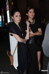 组图：陈伟霆阿Sa(蔡卓妍)情侣生日会 英皇老板携夫人出席