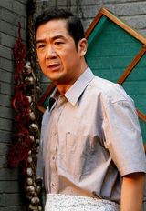 组图：《唐山大地震》亮相电视节 亲情系列海报曝光 