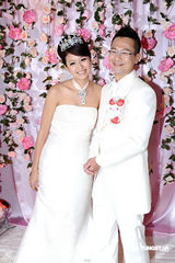 高清：陈国邦迎娶罗敏庄现场洒泪 众无线艺人道贺