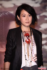 组图：刘若英为新专辑庆功 低调谈婚姻生活