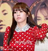 组图：韩女团T-ara素妍孝敏出席音乐剧发布会