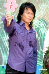 高清图：伍佰担任花博环保亲善大使 卖力宣传