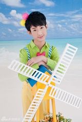 组图：《快男》海选“奇葩男”写真风格多样