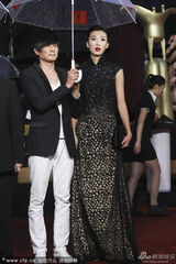 组图：《诡拼车》剧组包小柏倪景阳金晨等亮相