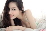 组图：嫩模Mika、Diva内衣写真清纯性感