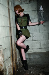 组图：Lotte Girls《大明星》写真现代感十足