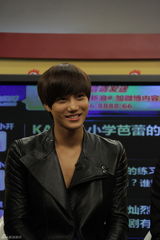 高清组图：韩团EXO-K做客聊天耍帅卖萌欢乐多