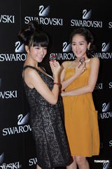 高清组图：谢婷婷等出席时尚派对 已经很久没见侄子