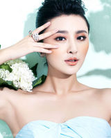 组图：甘露珠宝大片绽放流光溢彩