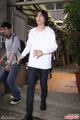 组图：萧敬腾自曝无杨宗纬电话 私下零交集