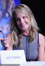 组图：《亲密治疗》发布会 海伦-亨特知性助阵