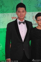 组图：上视节赵寅成钟汉良红毯惹粉丝尖叫