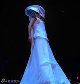 组图：Lady GaGa香港开唱 圈内众星纷纷“朝圣”