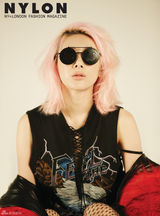 高清图：徐仁英圣诞概念写真 秀个性可爱时尚