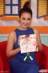 组图：李玟曝Selina高中遭甩 怒斥对方狼心狗肺