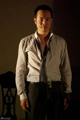 高清图：孟京辉剥《橘子》有点玄 观众反应两极化