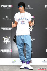 组图：周杰伦被问订婚笑而不答 与昆凌游夏威夷