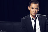 组图：韩栋型男写真尽显王爷本色