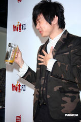 高清：林俊杰失声痊愈后复出 澄清与女助手绯闻