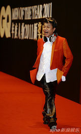 组图：众星闪耀GQ 曹国伟被评年度国际影响力人物