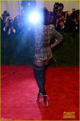 高清图：大都会朋克派对众星个性礼服狂野性感