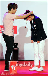 组图：2PM参加韩国奥运代表团出征仪式