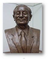 资料：一路有你中国扶贫基金会慈善晚会拍品