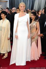 高清组图：奥斯卡红毯格温妮丝-帕特洛白色礼服