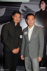 组图：林保怡黄德斌汤盈盈参加《天与地》活动