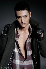 高清组图： 亓航(启航)新年硬朗写真 皮肤黝黑大秀性感