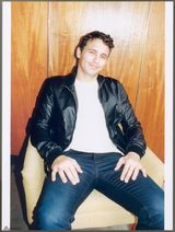 组图：《W》“年度表演”特刊 颁奖季红星聚会