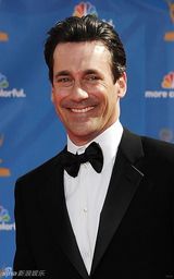 高清组图：《广告狂人》男星乔-汉姆携妻秀恩爱