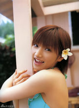 组图：后藤真希夏日海边写真 清凉泳装大秀性感